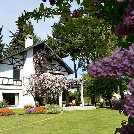 Hosteria Del Prado San Carlos de Bariloche Bagian luar foto